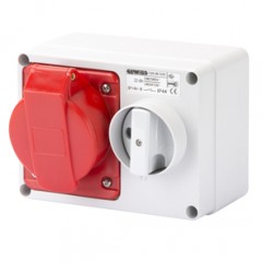 GW66019 - Gewiss 415v 32A 4 Pin Surface Mount Switched Socket GW66019 - Gewiss 415v 32A 4 Pin Surface Mount Switched Socket